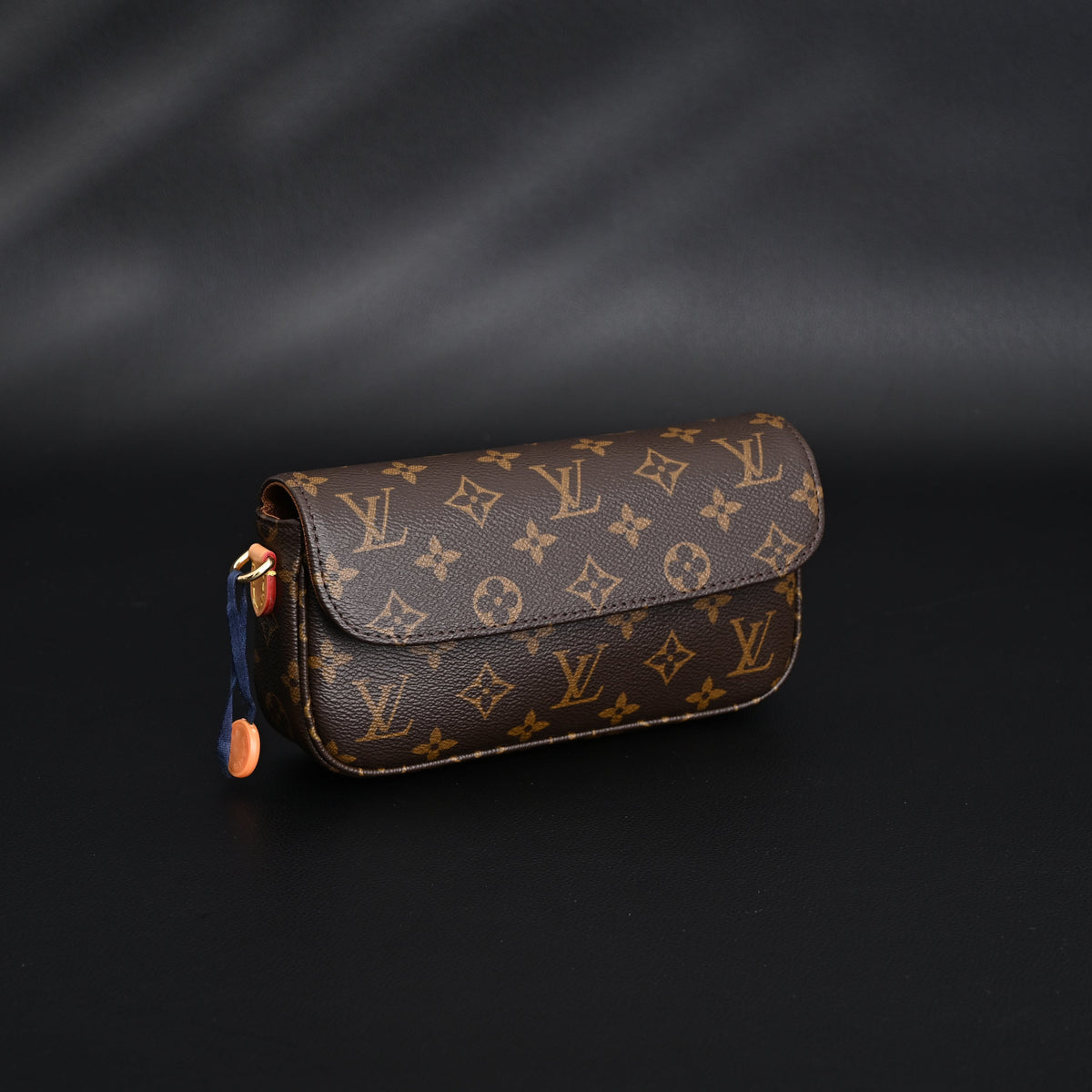 Louis Vuitton Félicie Pochette Monogram Canvas Chain Wallet