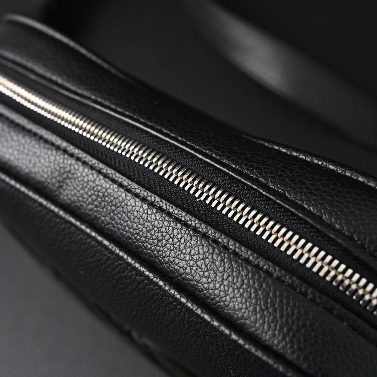 Gucci Black Leather Embossed Logo Belt Bag