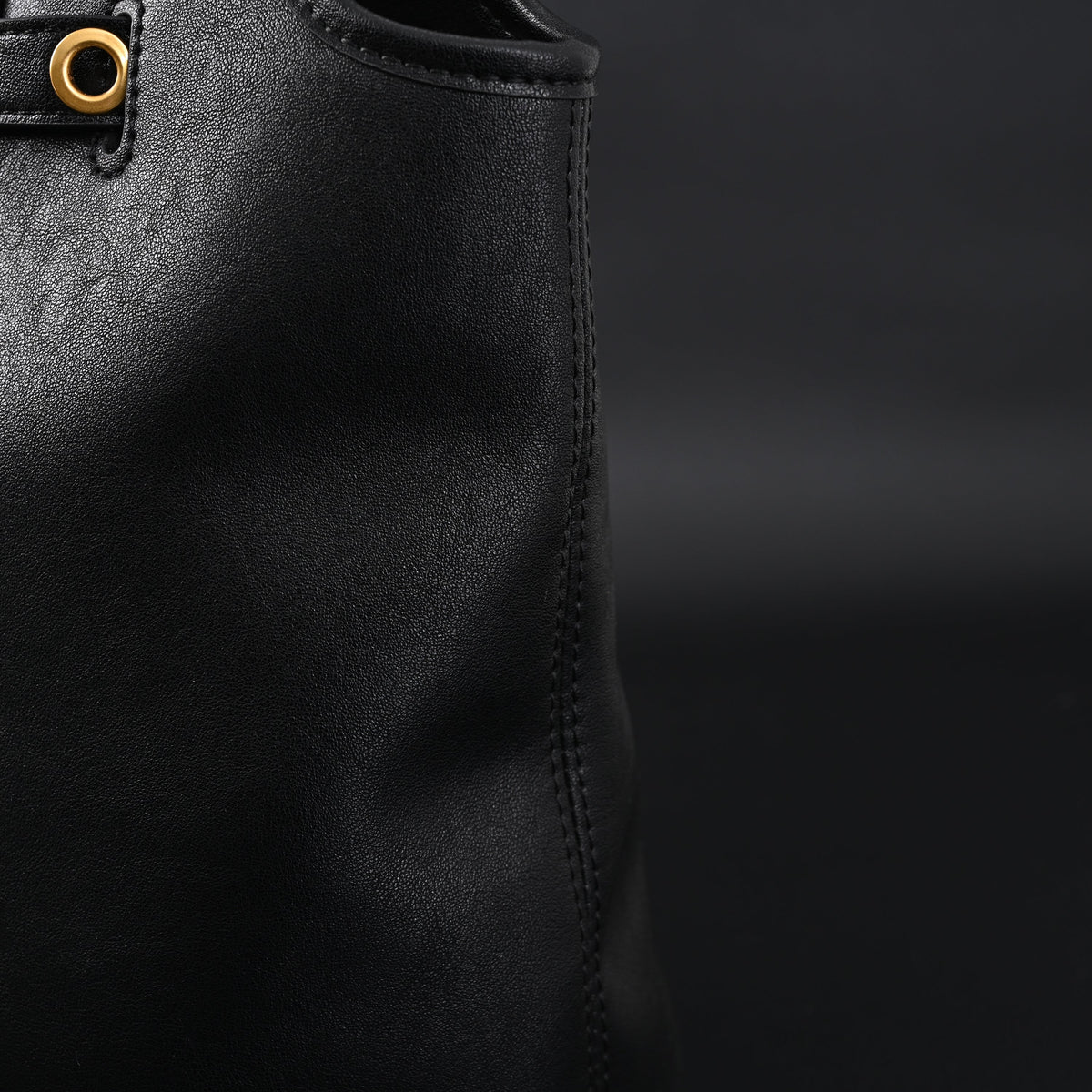 Miu Miu Leather Tote Bag – Classic Black